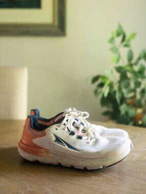 Altra Running Women's Provision 7 Shoes in White